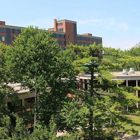 Kellogg Hotel And Conference Center East Lansing Exterior photo